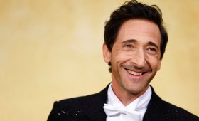 Solidaritas Selebriti di Cannes: Membantu Dana AIDS di Tengah Pemotongan Anggaran